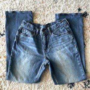 Men’s Old Navy jeans size 30x30. Very gently used. No holes or tears.